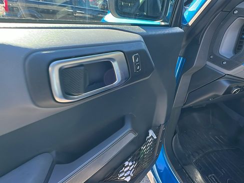 Used 2023 Ford Bronco Black Diamond image 15