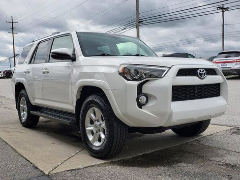 Used 2019 Toyota 4Runner SR5 Premium AWD/4WD image 8