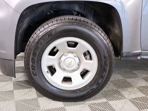 Used 2022 Chevrolet Colorado W/T image 16