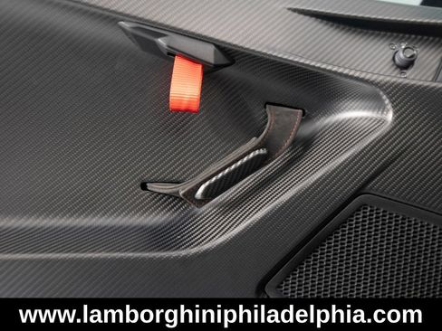 Used 2023 Lamborghini Huracan Tecnica RWD image 16