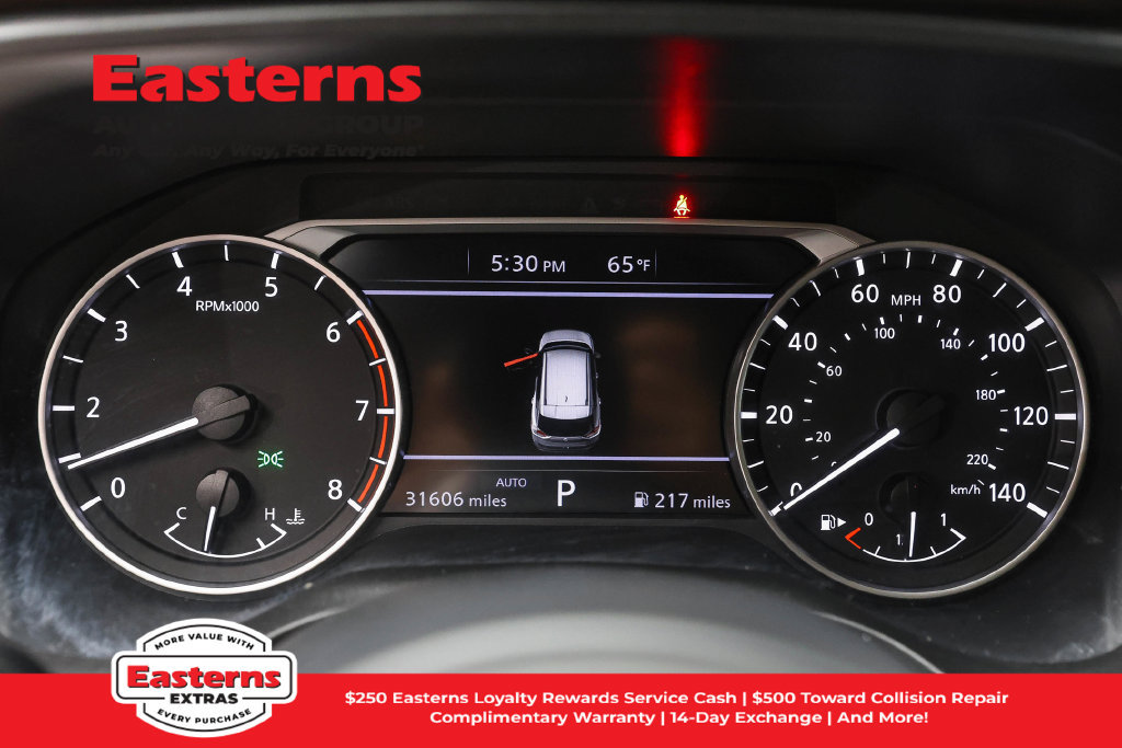 Used 2023 Nissan Rogue S AWD/4WD image 19