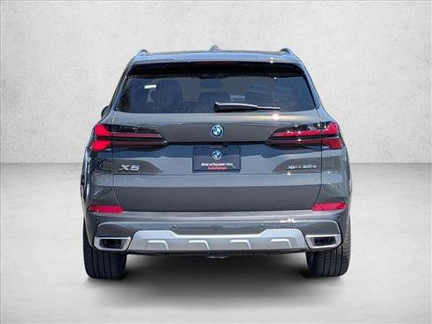 New 2026 BMW X5 xDrive50e AWD/4WD image 7