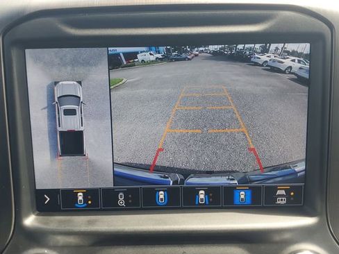 Certified 2021 GMC Sierra 1500 AT4 w/ AT4 Premium Package image 32