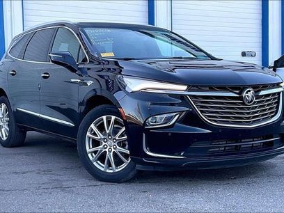 Used 2024 Buick Enclave Essence w/ Experience Buick Package