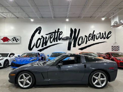 Used 2013 Chevrolet Corvette Coupe w/ 3LT Preferred Equipment Group image 32
