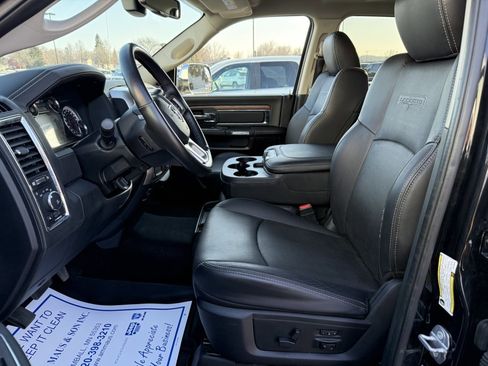 Used 2017 RAM 3500 Laramie image 11