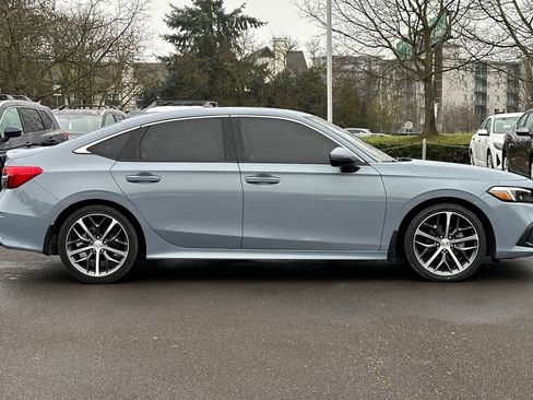 Used 2024 Honda Civic Touring image 8
