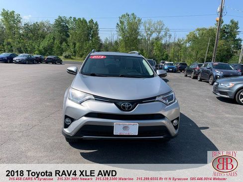 Used 2018 Toyota RAV4 XLE image 8