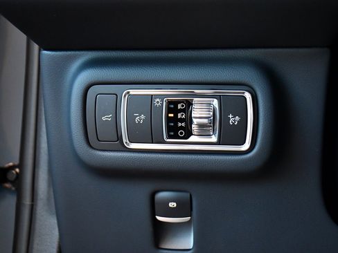 New 2026 Lincoln Nautilus Reserve image 32