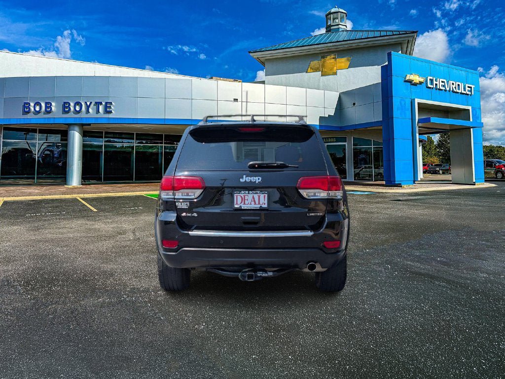 Used 2021 Jeep Grand Cherokee Limited AWD/4WD image 4