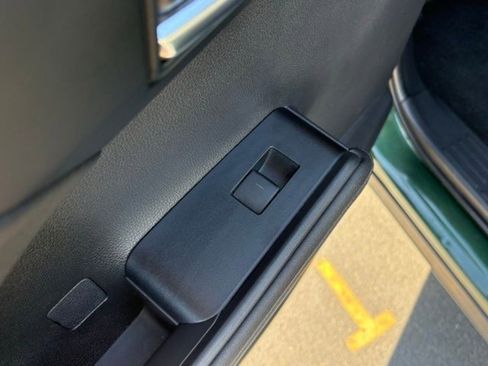 Used 2024 Toyota Highlander XLE image 75