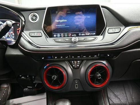 Used 2020 Chevrolet Blazer RS w/ LPO, Floor Liner Package FWD image 4