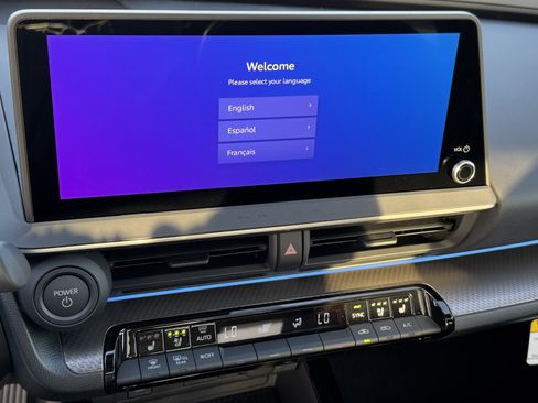 New 2027 Toyota Prius Limited FWD image 20