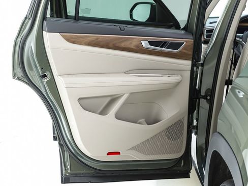 New 2026 Volkswagen Atlas SE AWD/4WD image 56