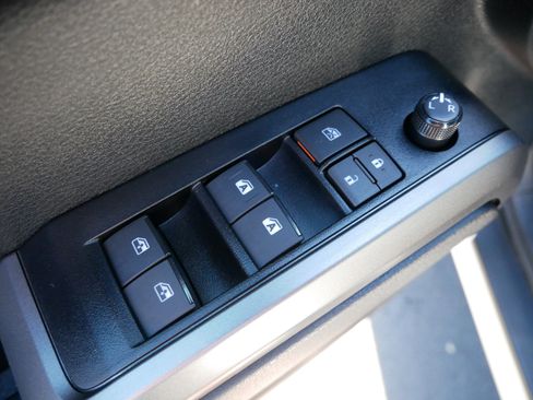 Used 2023 Toyota Tacoma SR image 19