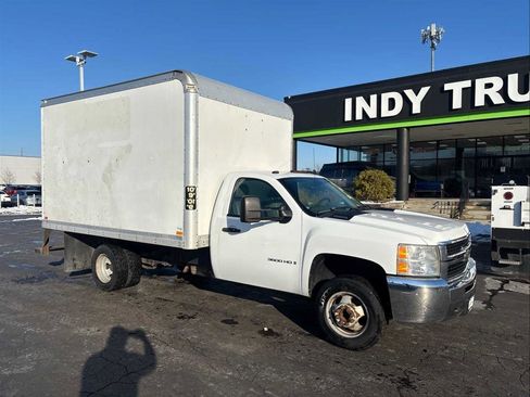 Used 2008 Chevrolet Silverado 3500 W/T image 3