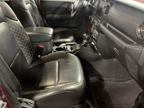 Used 2021 Jeep Wrangler Unlimited Sahara image 14