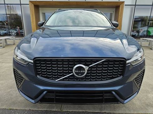 Certified 2023 Volvo XC60 B5 Plus w/ Climate Package AWD/4WD image 2