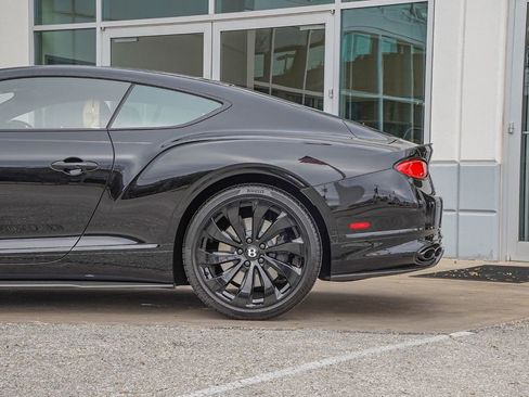 Used 2024 Bentley Continental GT image 13