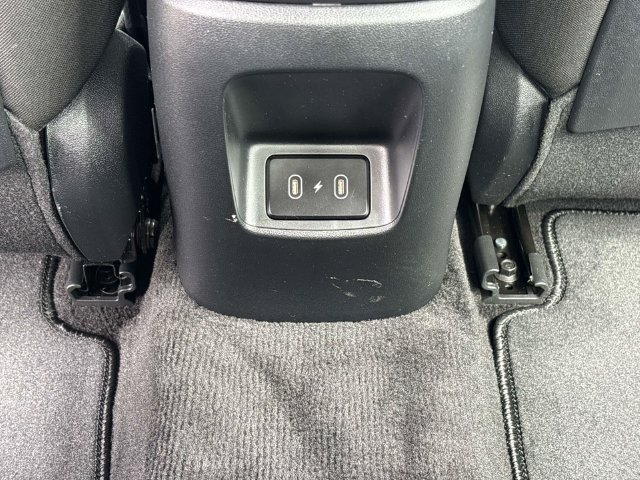 Used 2025 Hyundai Elantra Sport FWD image 11