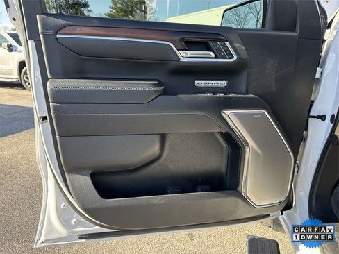 Used 2024 GMC Sierra 1500 Denali image 27