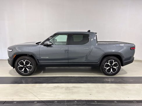 Used 2023 Rivian R1T Adventure AWD/4WD image 2