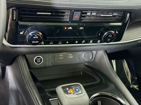 Certified 2021 Nissan Rogue SL AWD/4WD image 8