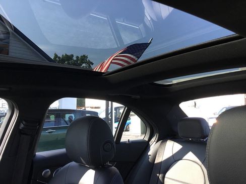 Used 2020 Mercedes-Benz C 300 4MATIC Sedan image 17