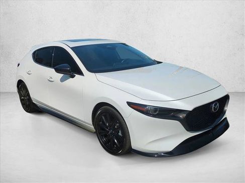 Used 2024 MAZDA MAZDA3 s w/ Appearance Package image 3