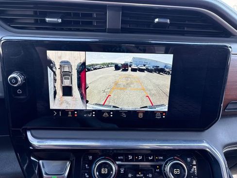 Used 2024 GMC Sierra 1500 Denali Ultimate AWD/4WD image 17