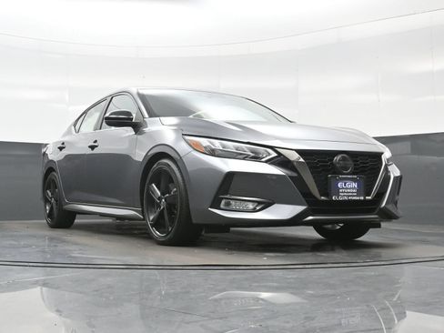 Used 2023 Nissan Sentra SR w/ Electronics Package FWD image 30