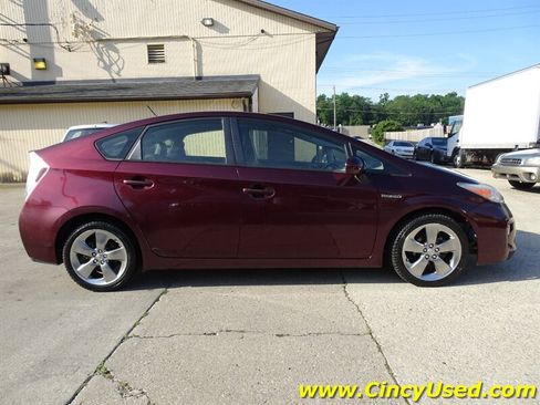 Used 2013 Toyota Prius Persona Series FWD image 6