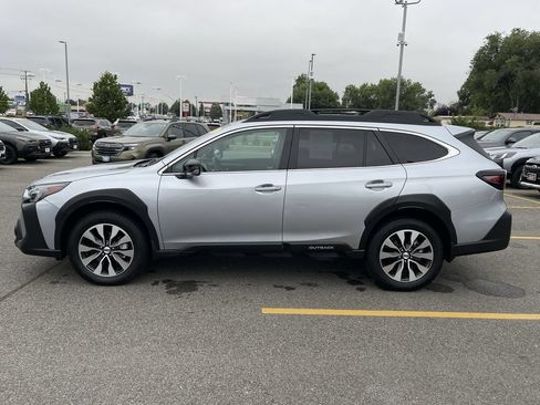 Used 2024 Subaru Outback Limited XT AWD/4WD image 4