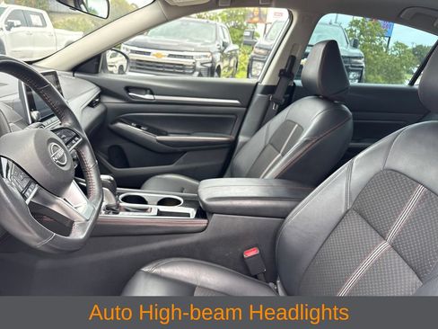 Used 2024 Nissan Altima 2.5 SR FWD image 6