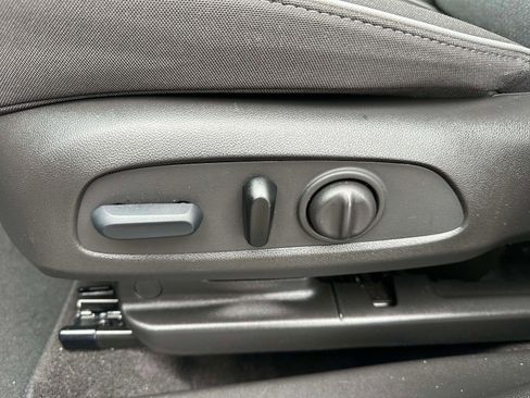 Certified 2022 Chevrolet TrailBlazer LT w/ Driver Confidence Package image 17