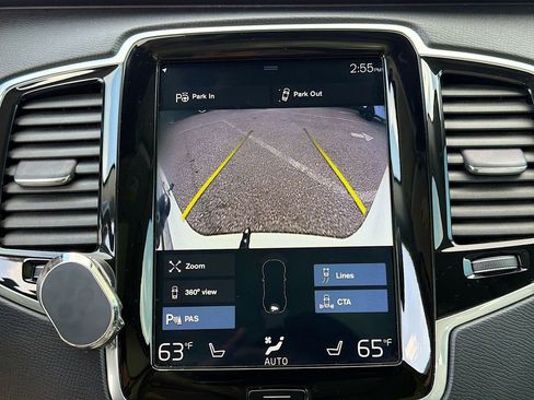 Used 2018 Volvo XC90 T6 Momentum w/ Convenience Package image 34