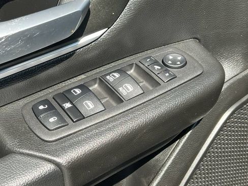Used 2023 RAM 1500 Big Horn AWD/4WD image 17