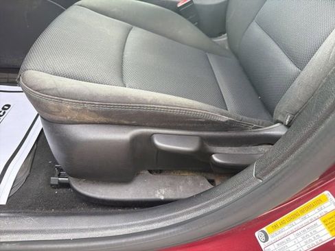 Used 2016 Chevrolet Cruze LT image 23