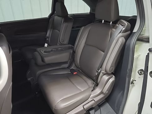 Used 2019 Honda Odyssey Elite image 32