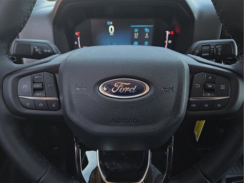 New 2025 Ford Ranger XLT w/ FX4 Off-Road Package image 19
