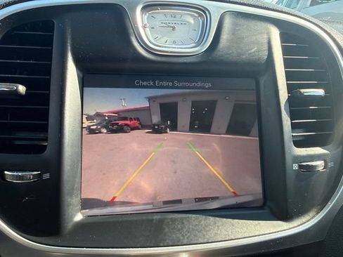 Used 2016 Chrysler 300 Limited AWD/4WD image 27