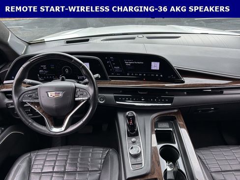 Used 2021 Cadillac Escalade Sport Platinum image 14