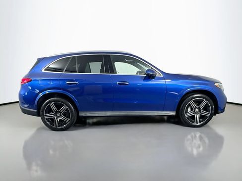 Used 2023 Mercedes-Benz GLC 300 w/ AMG Line image 4