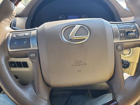 Used 2015 Lexus GX 460 image 26