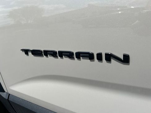New 2026 GMC Terrain Elevation image 9