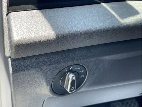 Used 2025 Volkswagen Jetta S FWD image 22