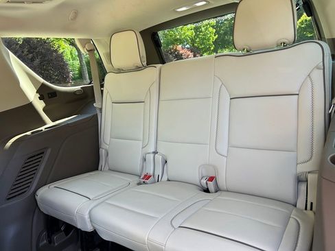 Used 2024 GMC Yukon Denali AWD/4WD image 49