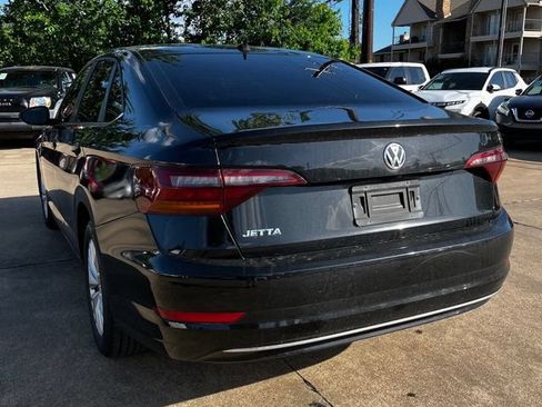 Used 2019 Volkswagen Jetta FWD image 9