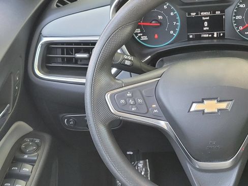 Used 2021 Chevrolet Equinox LS AWD/4WD image 13