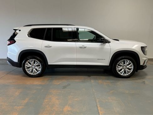 Used 2024 GMC Acadia Elevation FWD image 6